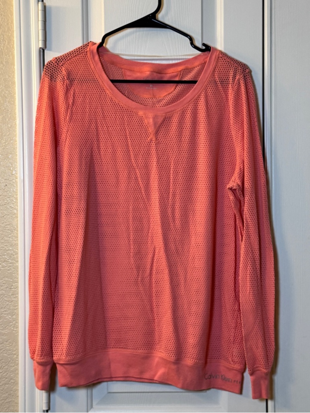 Calvin Klein Performance Coral Quick Dry Long Sleeve Athletic Top Womens Sz XL